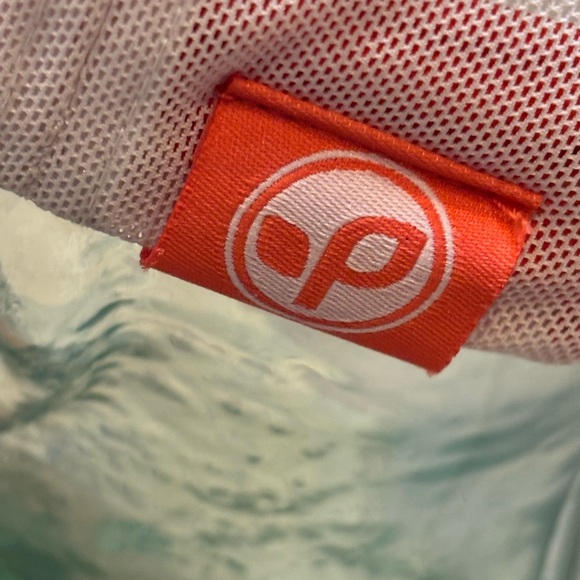 Pistil Women's Peetey Trucker Cap 1881P O/s Bicycle/Heart Design Neon - Picture 2 of 6